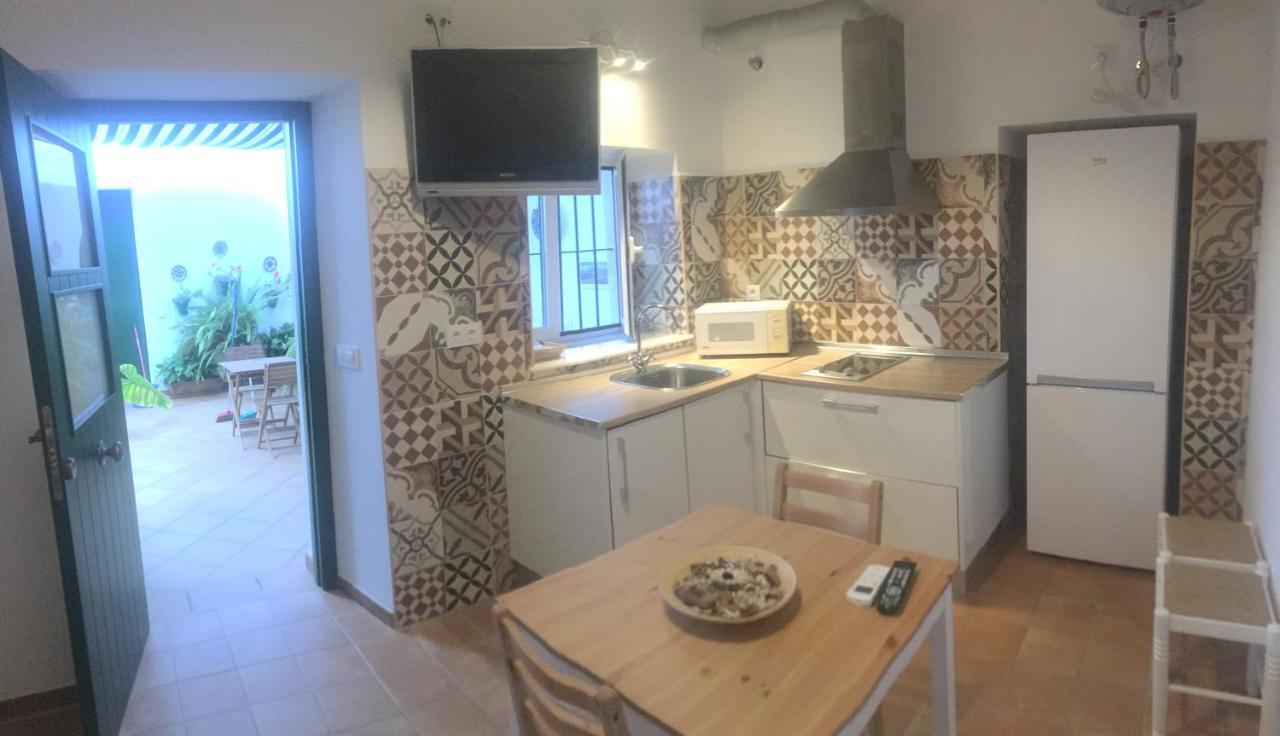 Apartamentos El Arco Conil De La Frontera Exterior foto